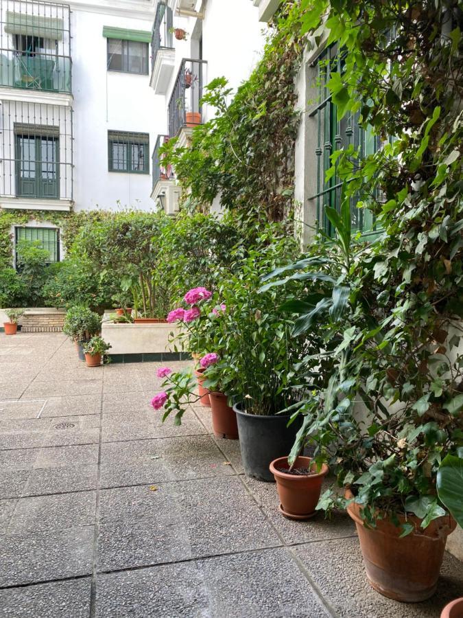 Quattro Sevilla Centro Extérieur photo